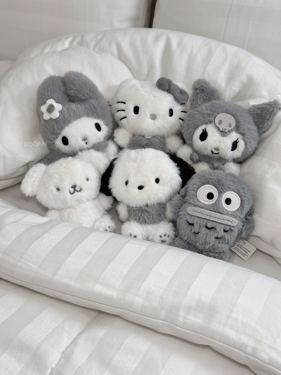 韓國50週年限定🇰🇷 三麗鷗 正版授權 銀色 毛茸茸 寶寶