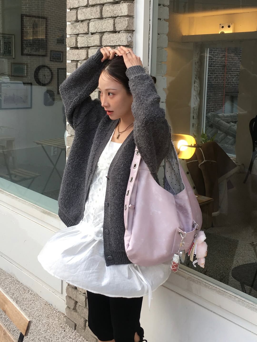 <限時接單到03/24 17:00⏰> 🇰🇷 LETERIE BUCKLE REVERSIBLE SHOULDER BAG 雙面單肩包 手提包 金屬扣環 波點內裡 / 預購