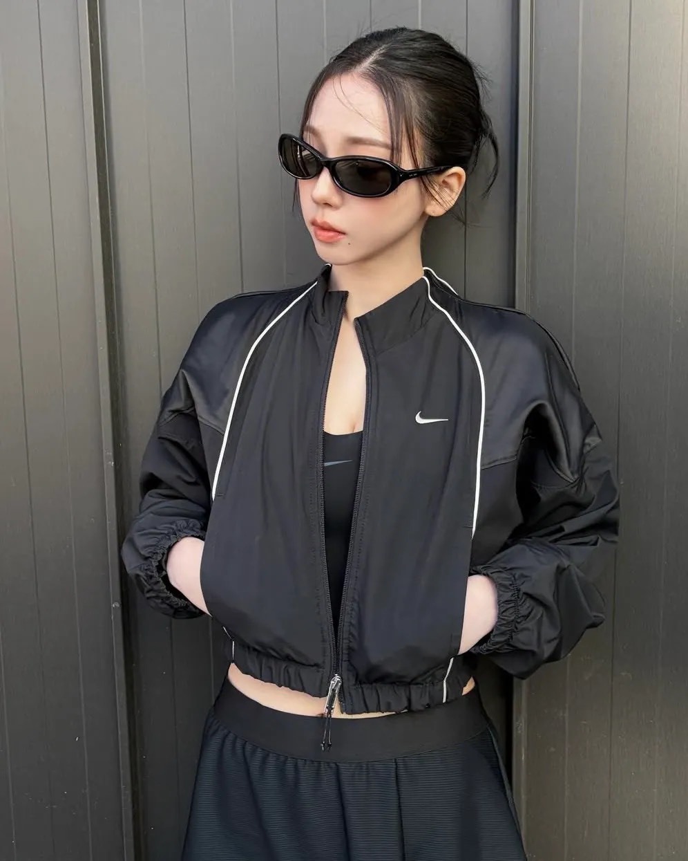 卡寶同款 NIKE 防潑水 短版 運動外套