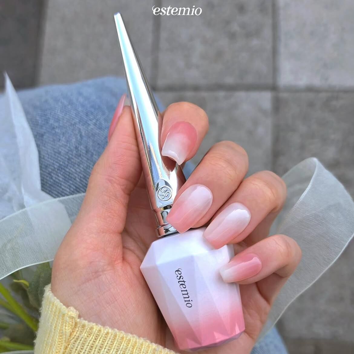 Estemio ESY08 -- Florist