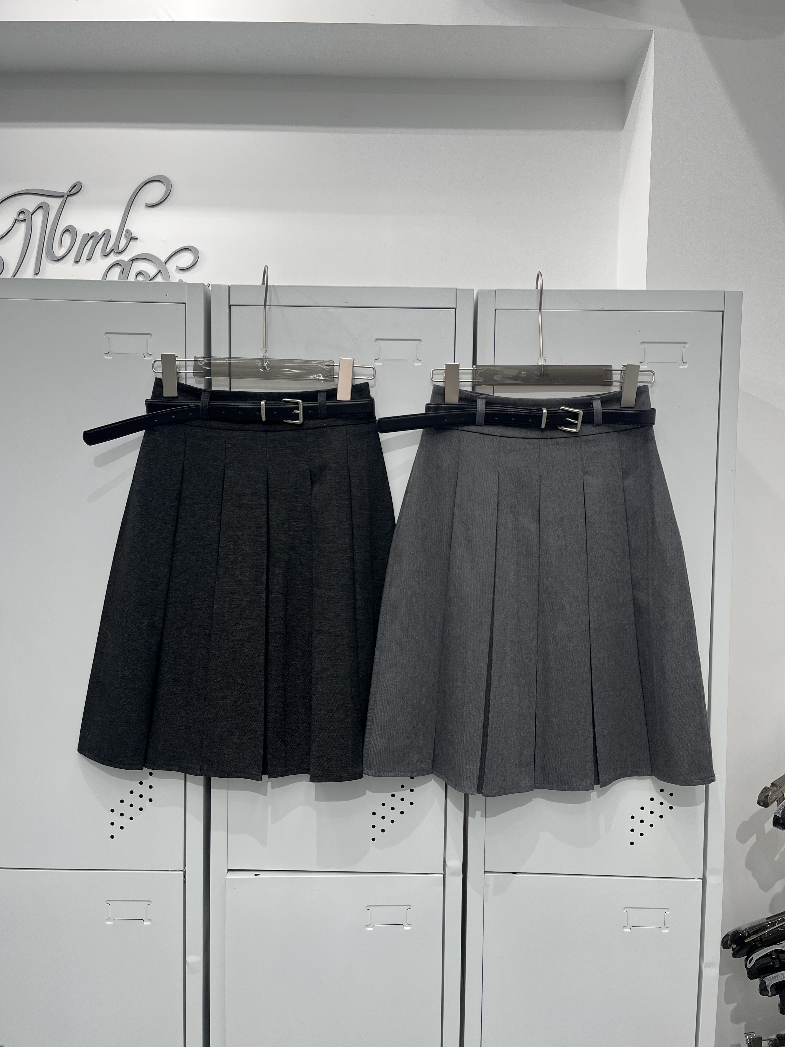 復古學院百褶中裙附皮帶