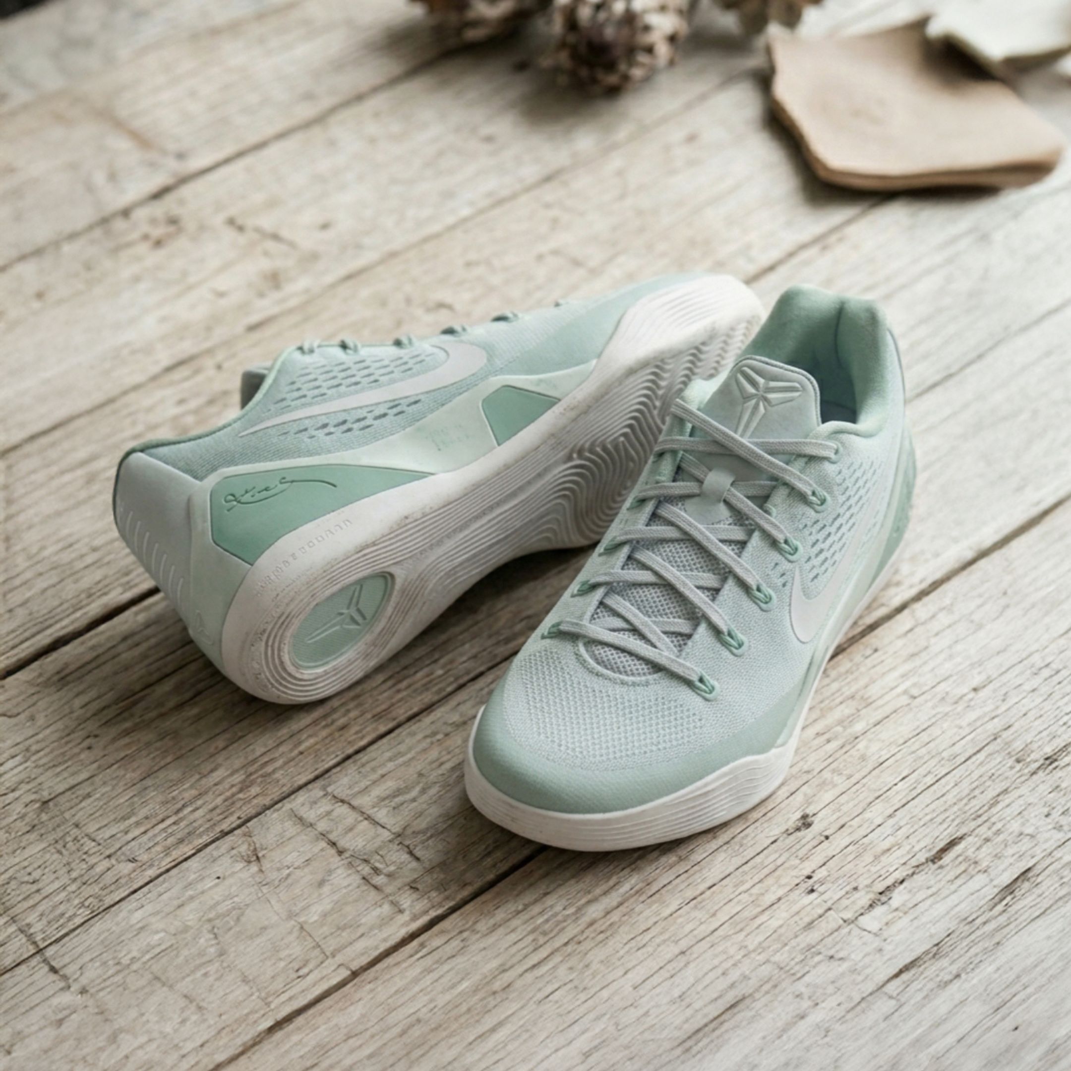 NICEDAY 代購 Nike Kobe 9 EM Low 薄荷 綠 淺綠 草綠 籃球鞋 實戰 IH1401-003