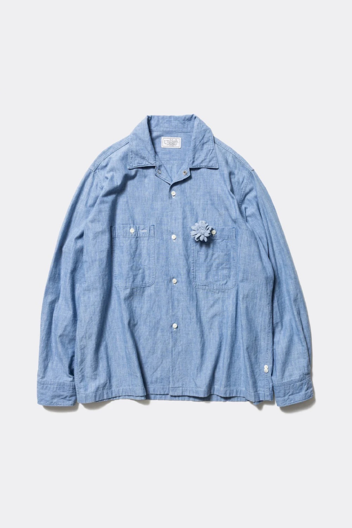 Unlikely OPEN COLLAR CHAMBRAY WITH FLOWER