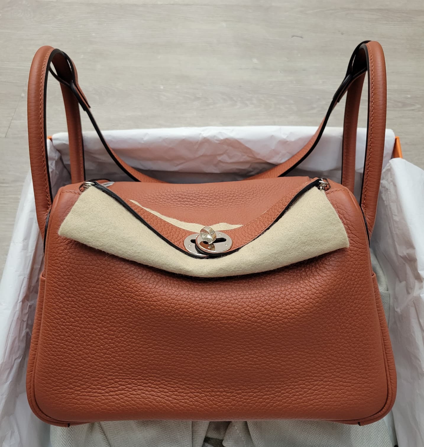 98%new HERMES LINDY 26 6C CUIVRE CK