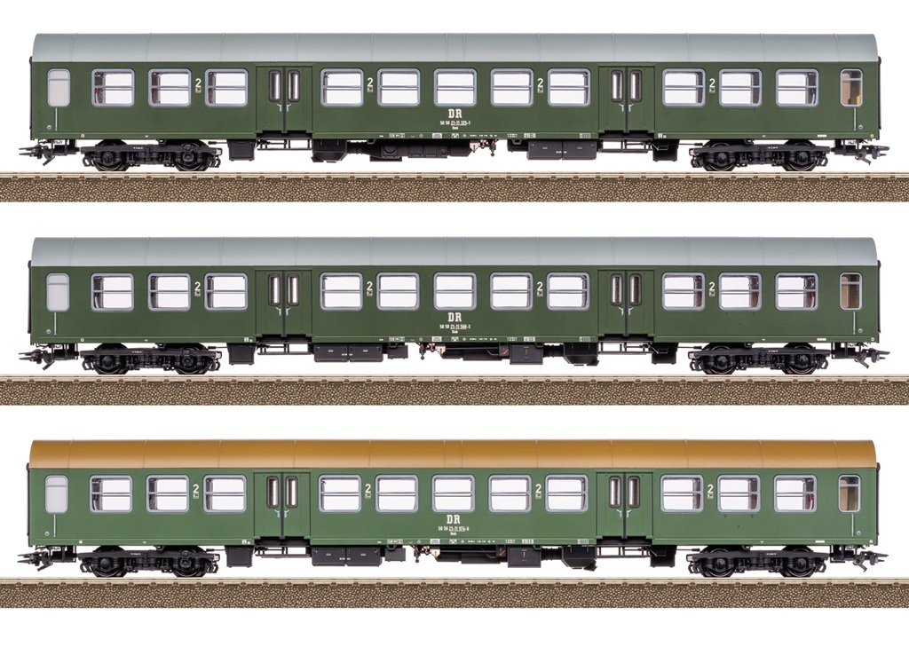 Trix 23180 HO Scale Halberstadt Center Entry Car Passenger Car Set 3-car crew