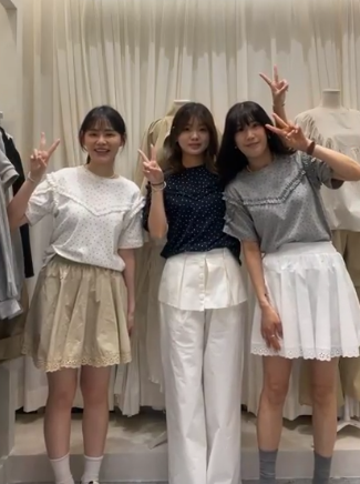 AF6016 愛心點點花邊T