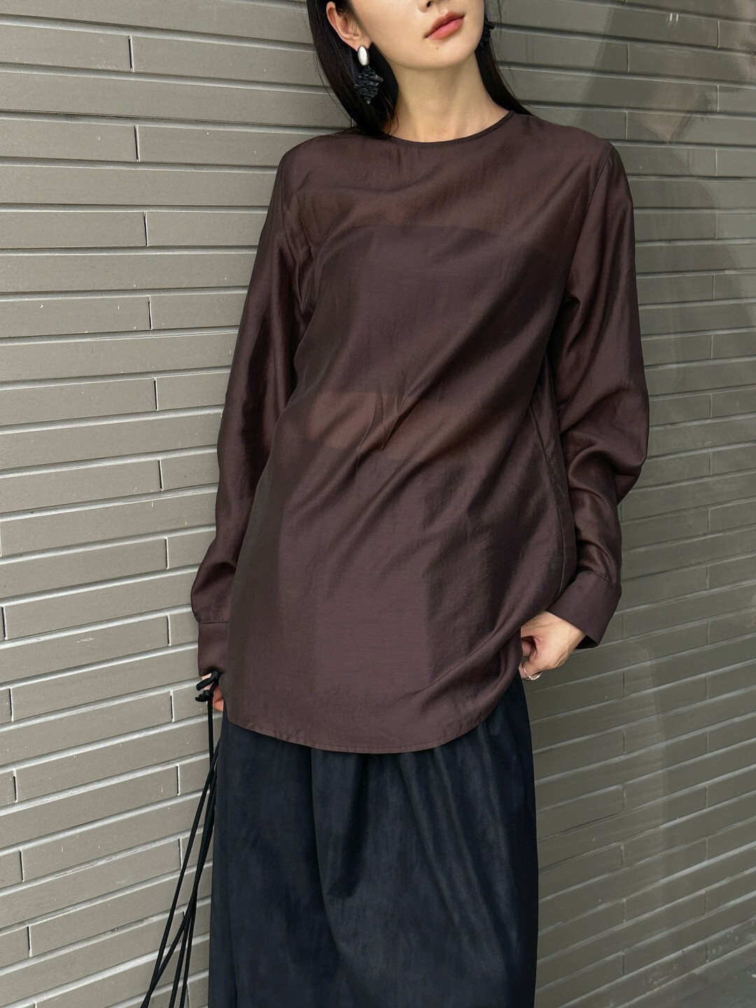 051488 透感圓領上衣 - 棕