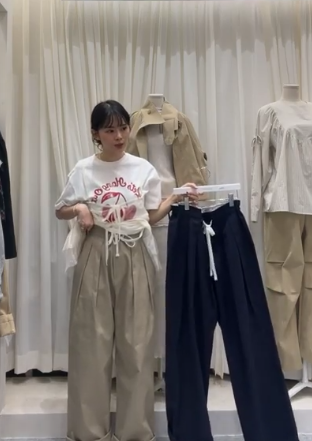 AF6046 抽繩打摺直筒褲