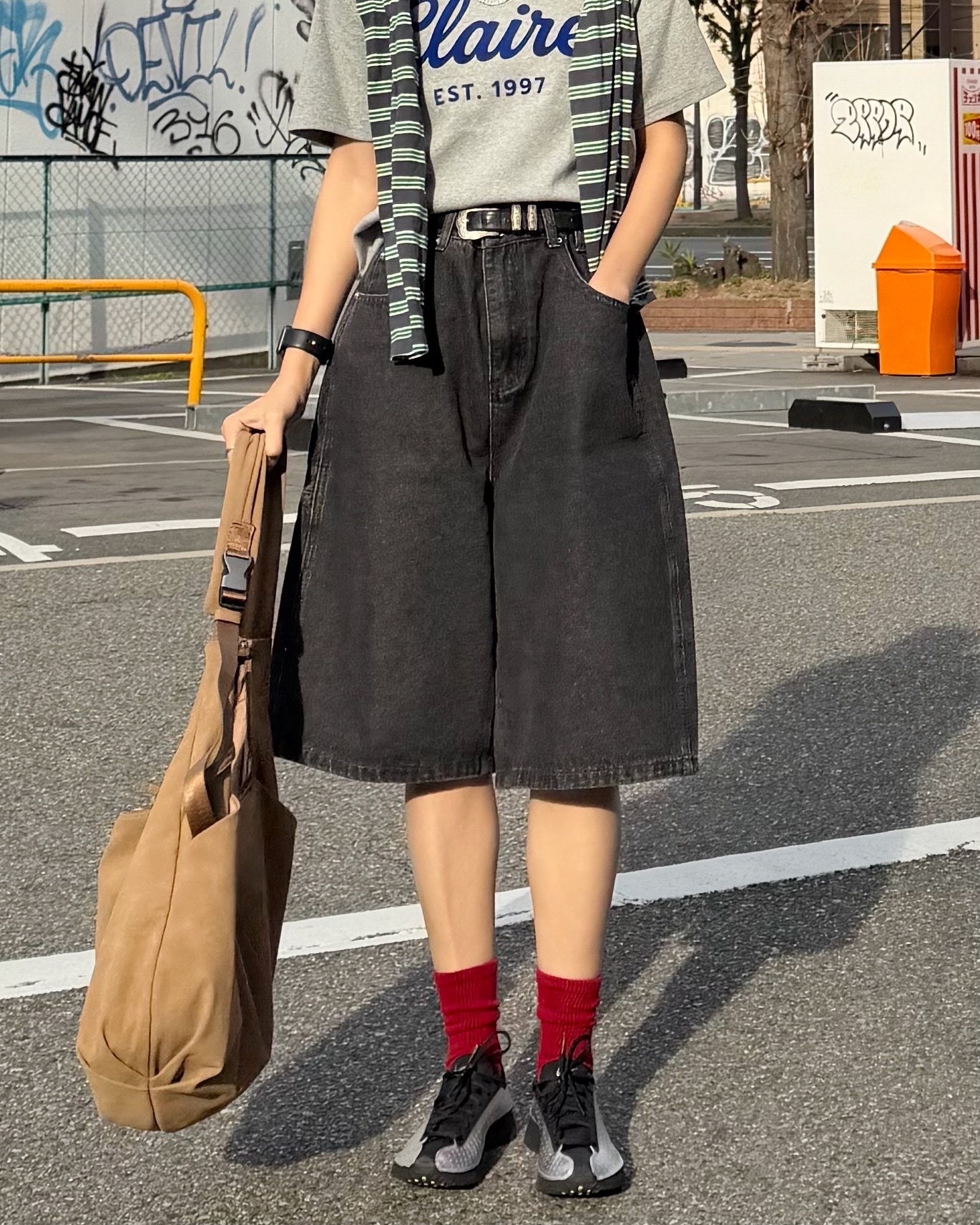 3月新品♥洗水休閑短牛