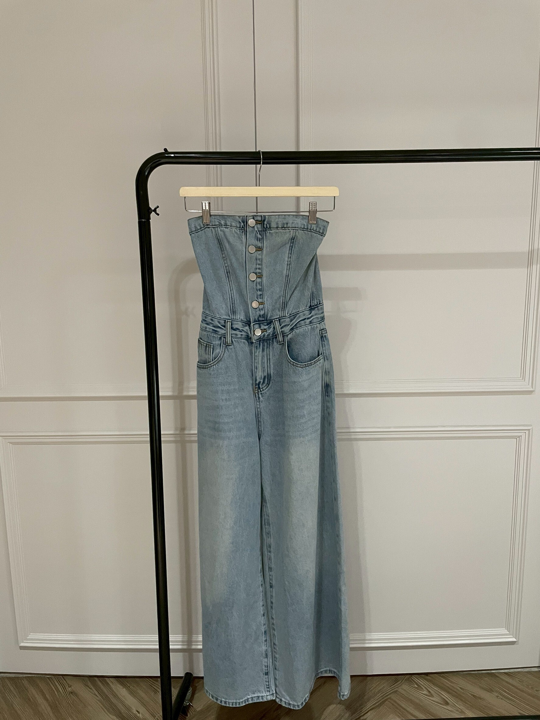 #AM52 平口連身牛仔褲