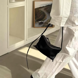 【 4/19收單 】Bucks & Leather Day Shoulder Mini 真皮水洗皮革托特包 韓國