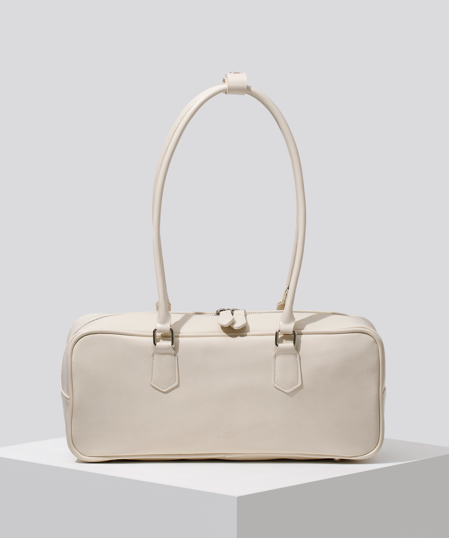 Q16 RECLOW SIO BAGUETTE BAG - CREAM