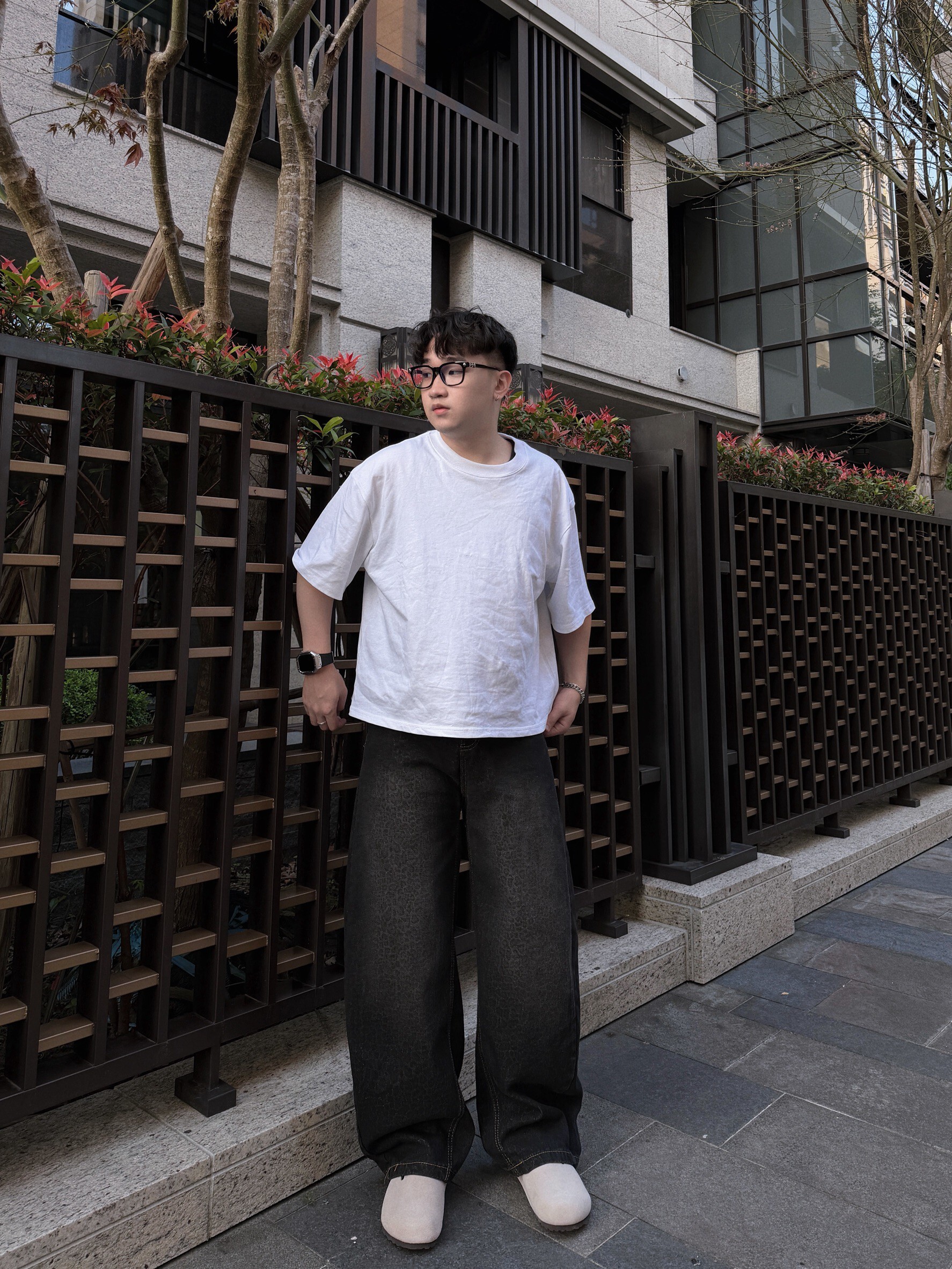 『RB』【部分現貨】黑色漸層做舊水洗豹紋彎刀褲