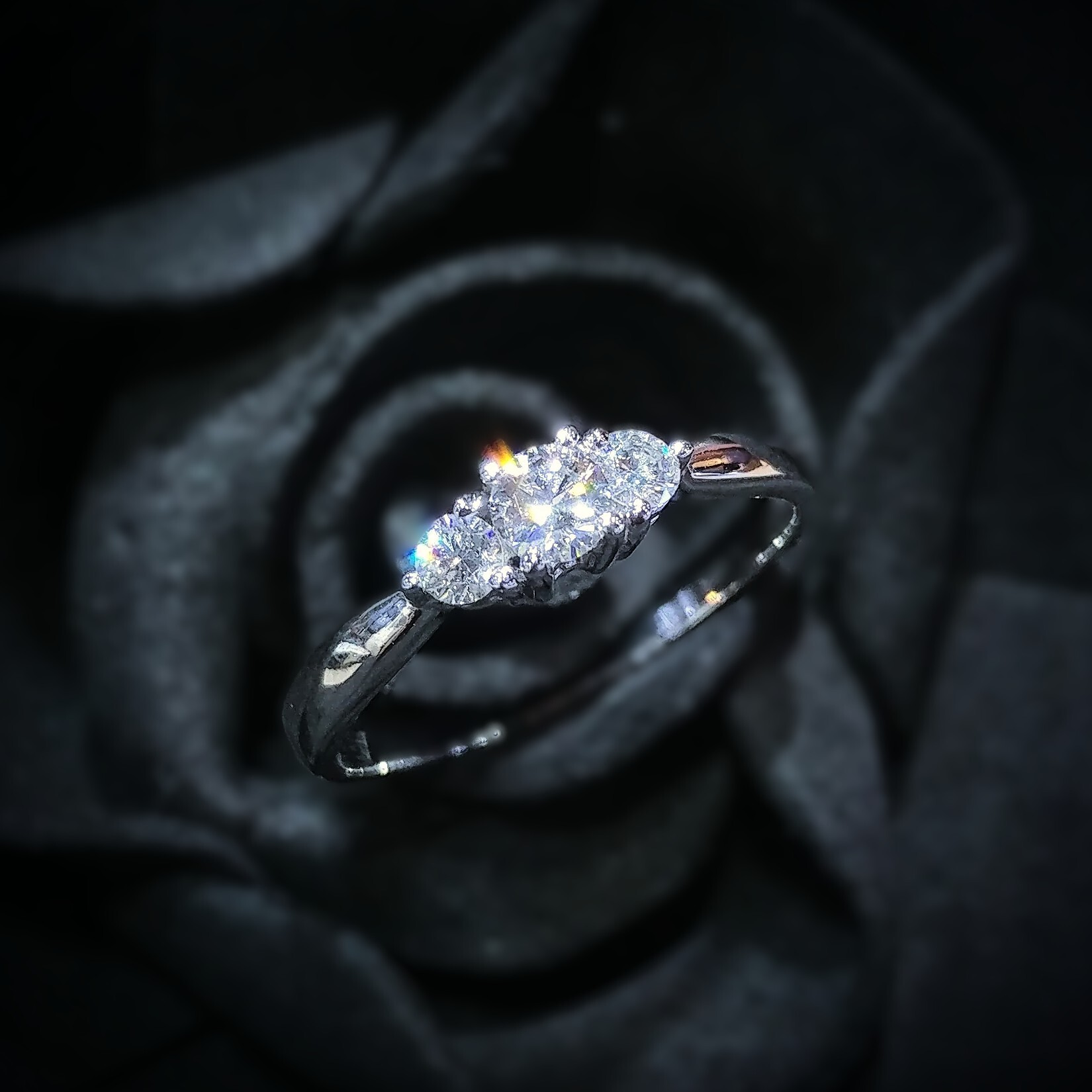 全新18K白金30份鑽石戒指