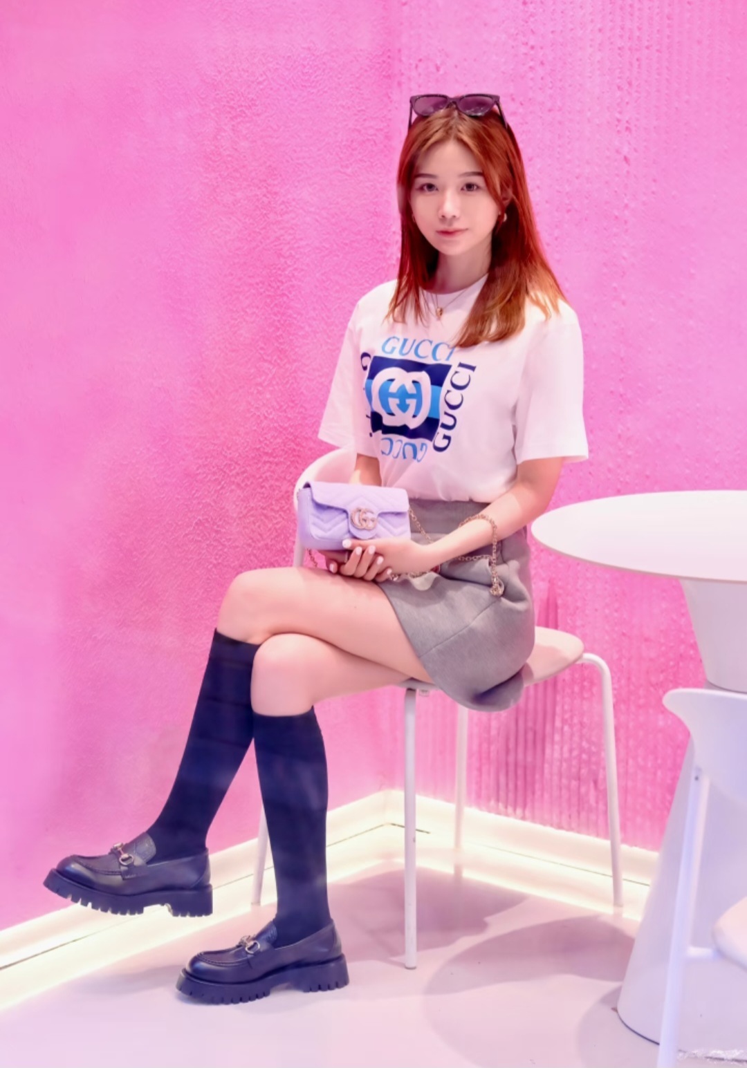 GG 白色 併 粉藍Logo 圖案  成人款