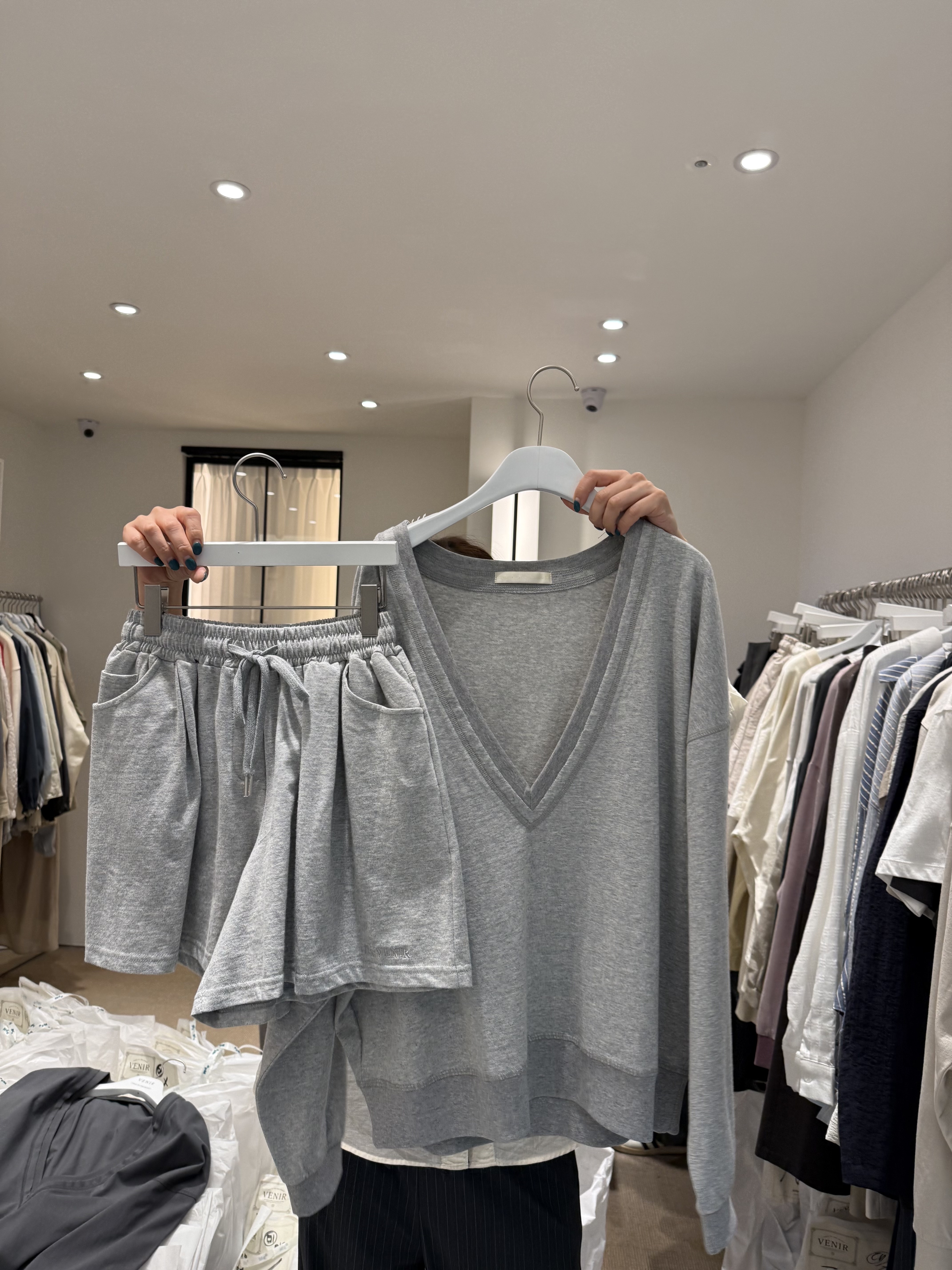 韓國連線 V領薄長袖衛衣+鬆緊腰休閒棉褲(拆賣/可成套)