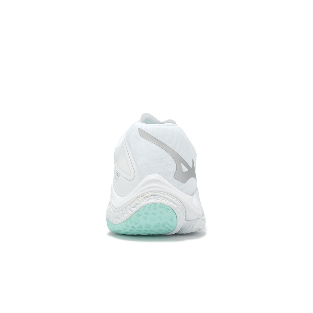 MIZUNO WAVE LIGHTENING Z8