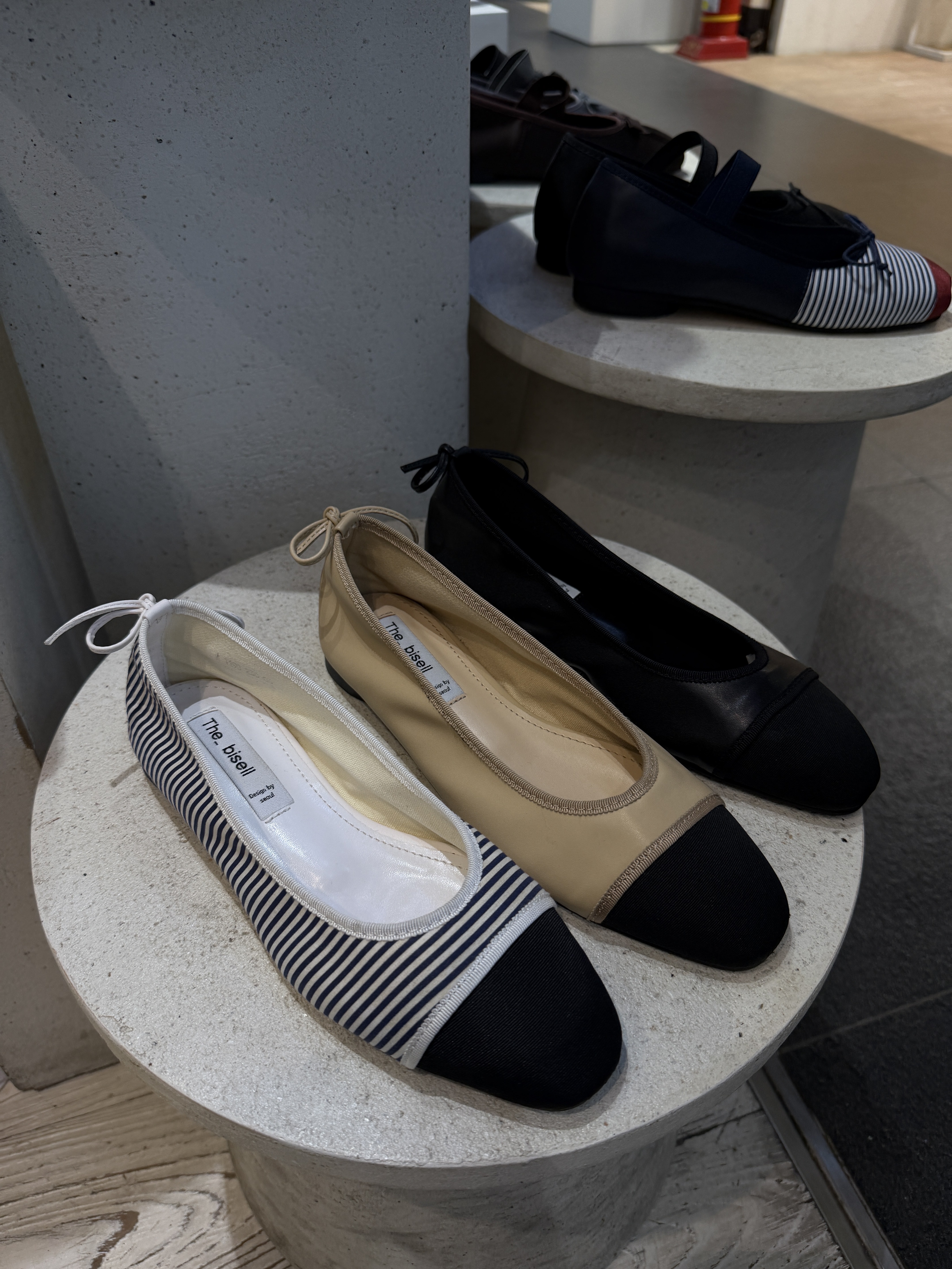 韓國連線 後蝴蝶結撞色拼接平底鞋