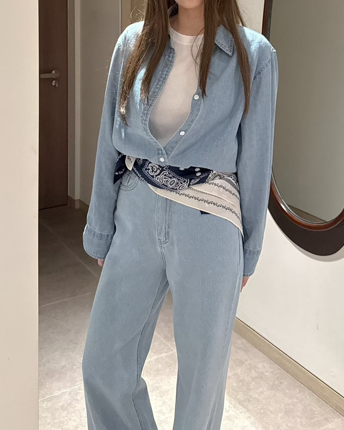 韓國連線 附絲巾直筒牛仔褲