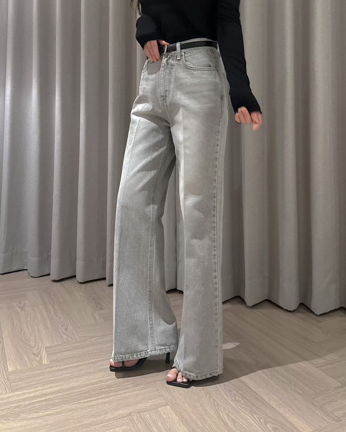 韓國連線 立體摺線隕石灰直筒牛仔褲