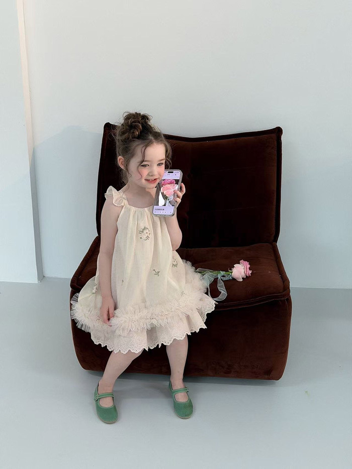 正韓夏aiai 粉色花朵飛袖洋裝