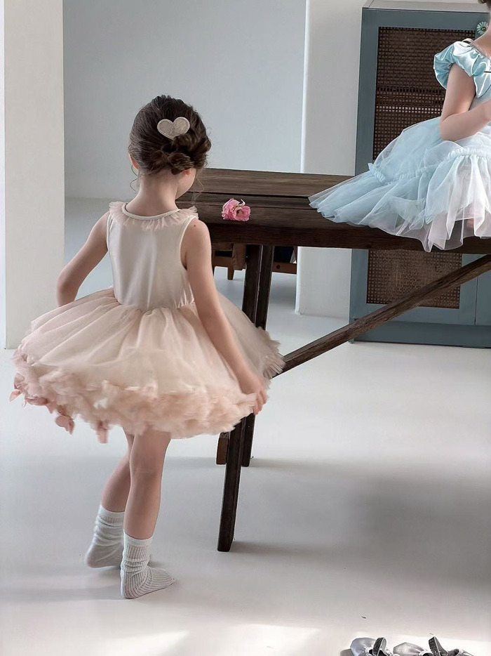 正韓夏aiai 粉色花瓣澎澎洋裝