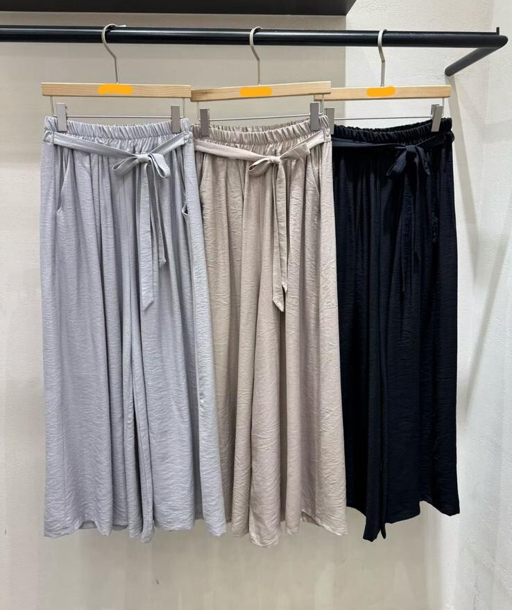 HY03  下身 腰24-39 長37 $559 (一口價)