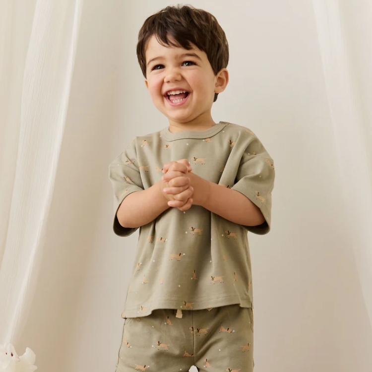 （預購）JAMIEKAY 臘腸狗短袖上衣 Pima Cotton Wesley Tee - Play Ball Vert