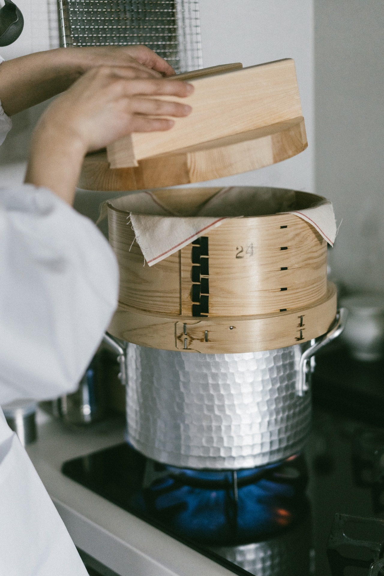 日本製日本檜木附蓋和式深蒸籠（附專用竹簾與檜木木蓋）