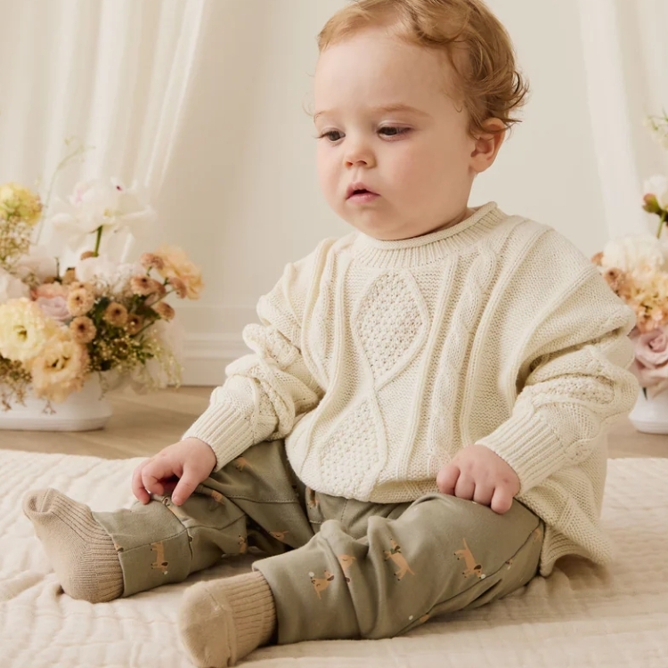 （預購）JAMIEKAY 雙釦裝飾臘腸狗長褲 Pima Cotton Wesley Pant - Play Ball Vert