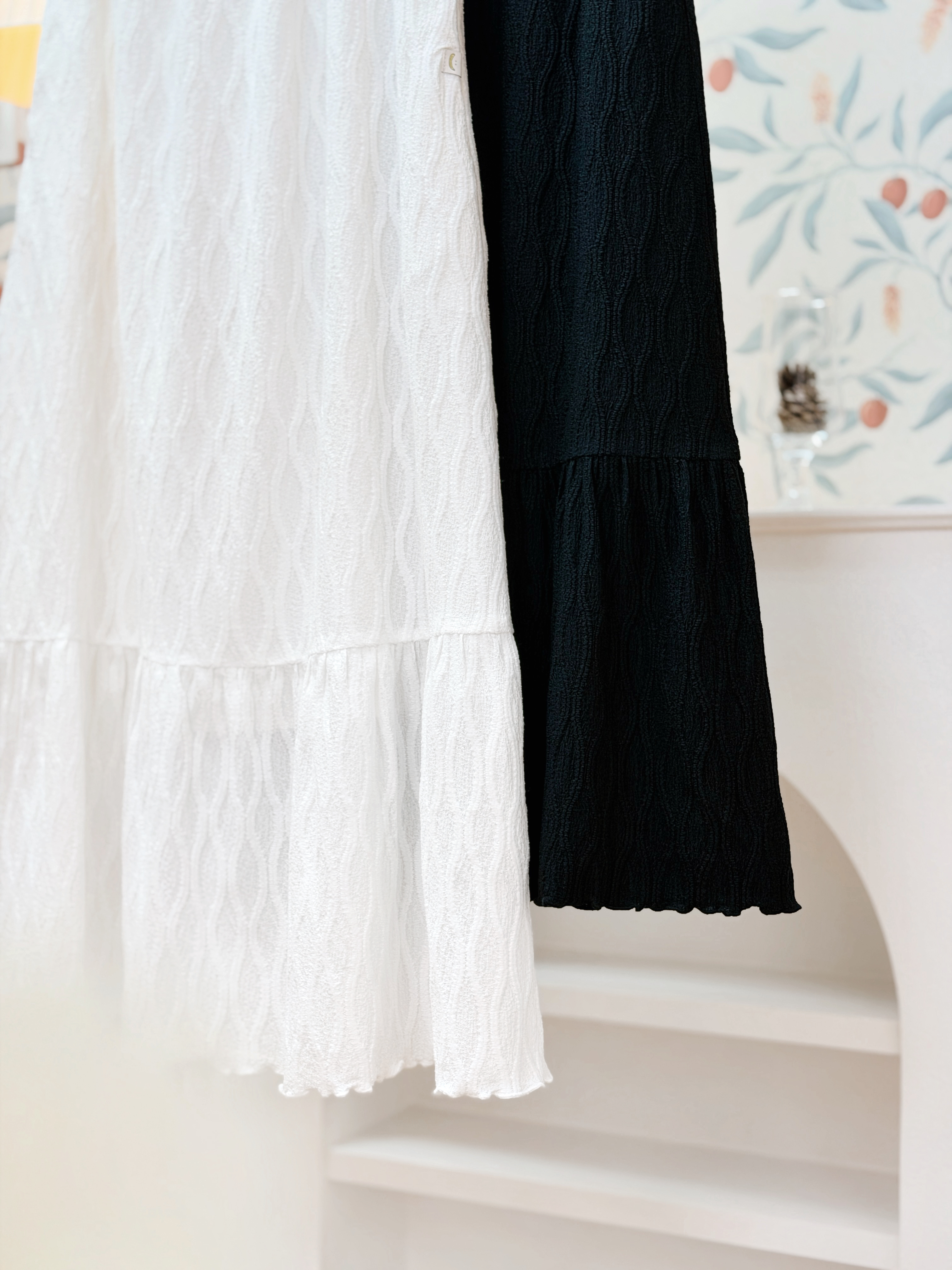 兩色 / 雲感扭紋蛋糕半身長裙 / Cloud-Soft Textured Twist Tiered Skirt