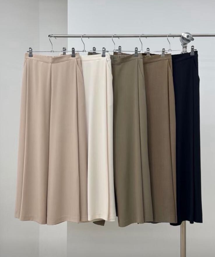 SS04  褲 腰25-33 HIP48 長39 $509 (一口價)