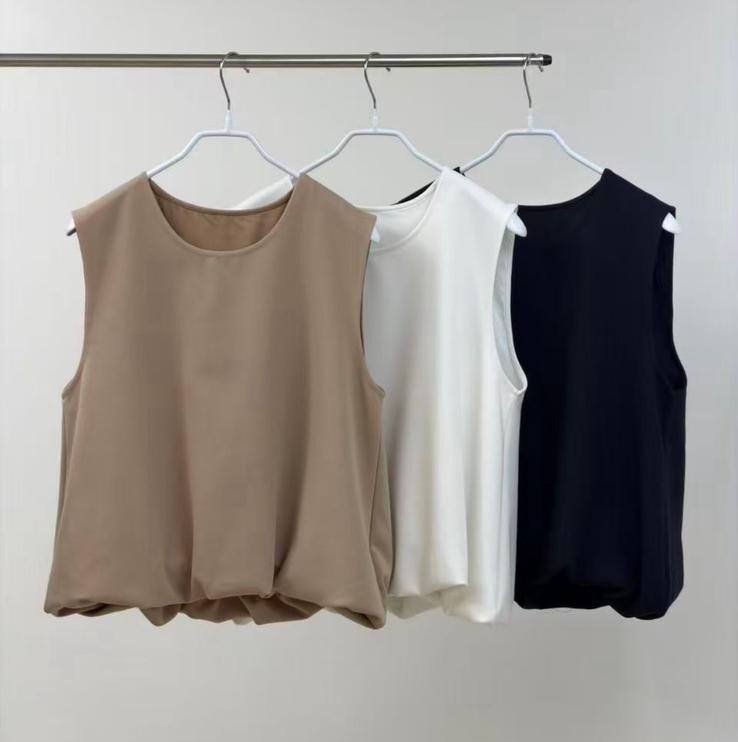 SS05 胸39 長20 $429 (一口價)