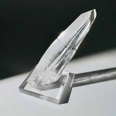 雷姆利亞水晶是白水晶的一種