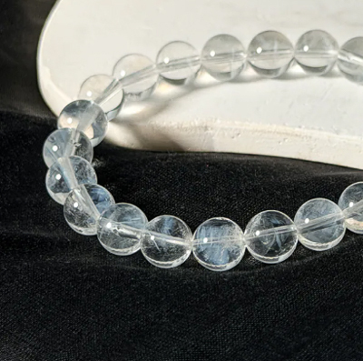 藍針水晶是白水晶的異象型態