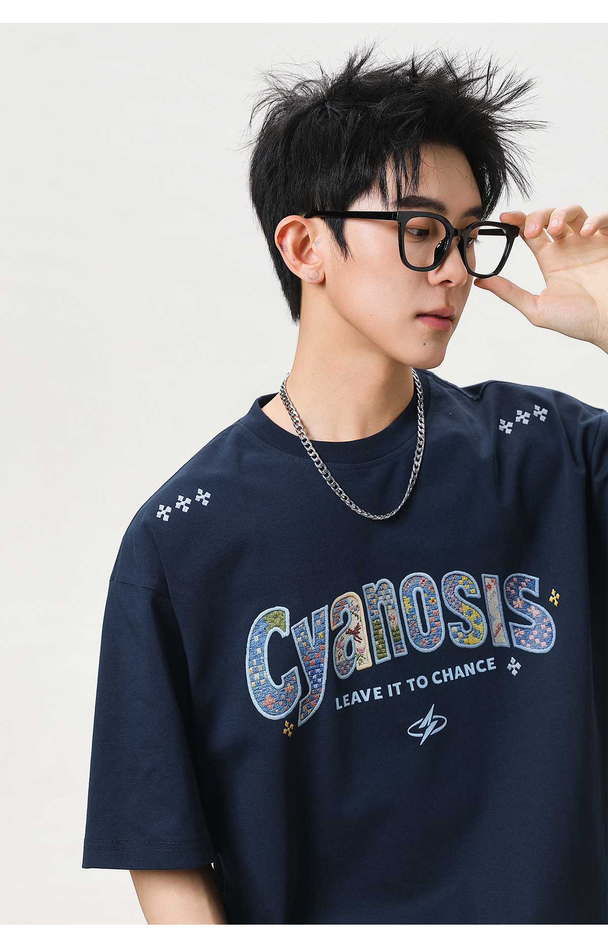 刺繡貼布印花寬鬆短踢 OT7271