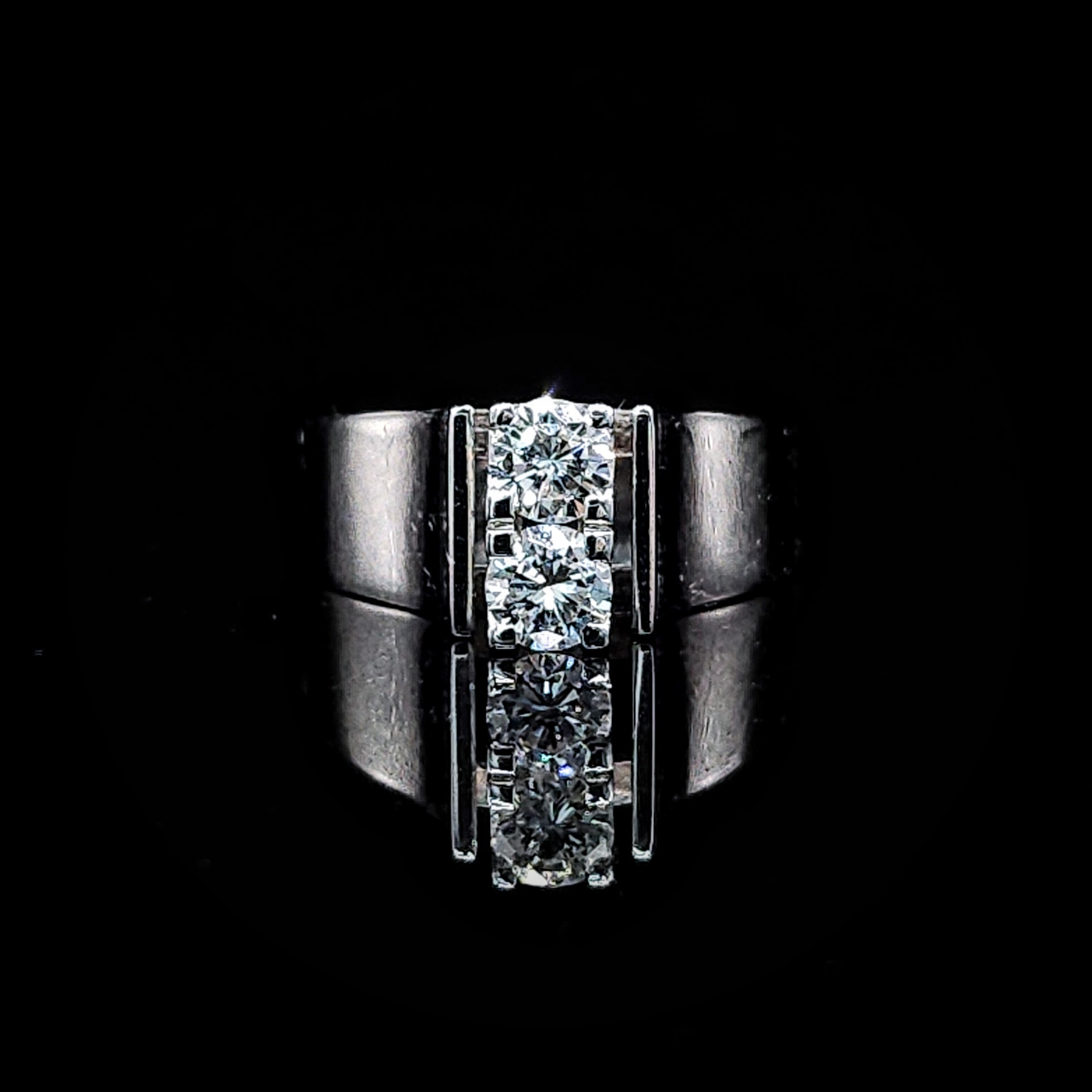 全新14K白金52份鑽石戒指