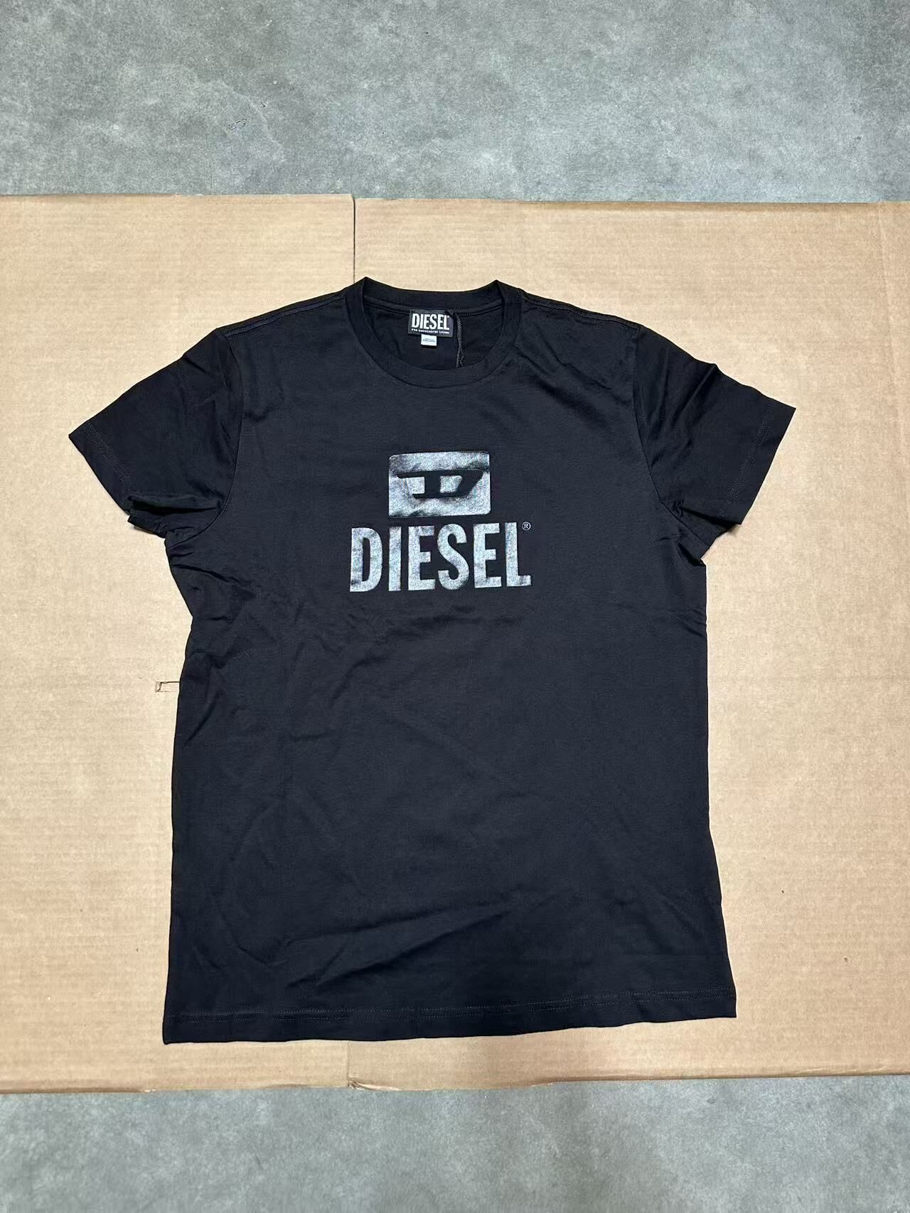 【現貨】Diesel LX032403 男裝短袖上衣