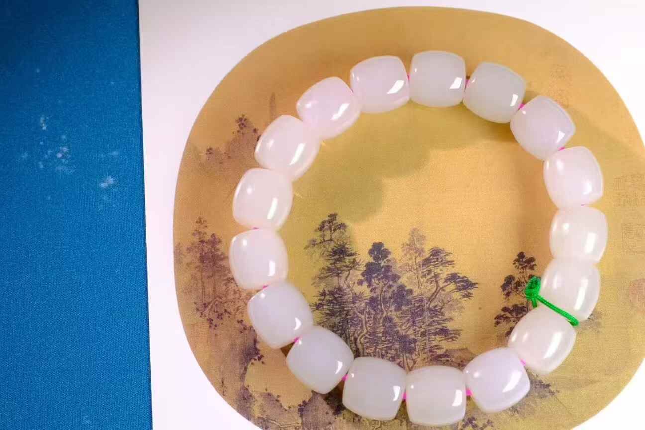 315718 和田玉藕粉直切珠手串 (12mm直徑)