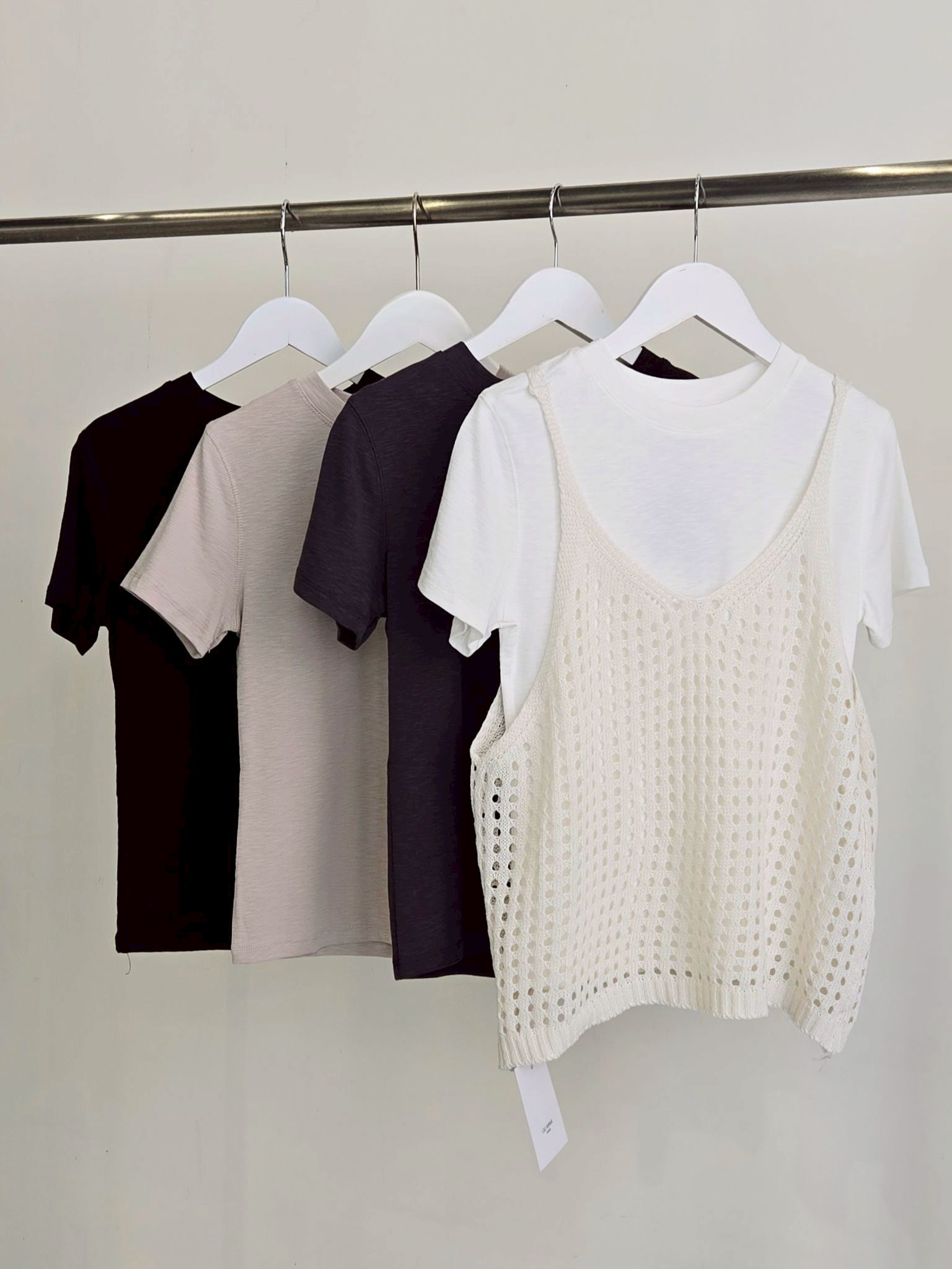 素色圓領修身T恤-6102