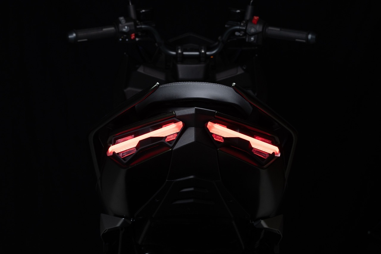 【金鑫跑格尾燈】DRG二代/二龍