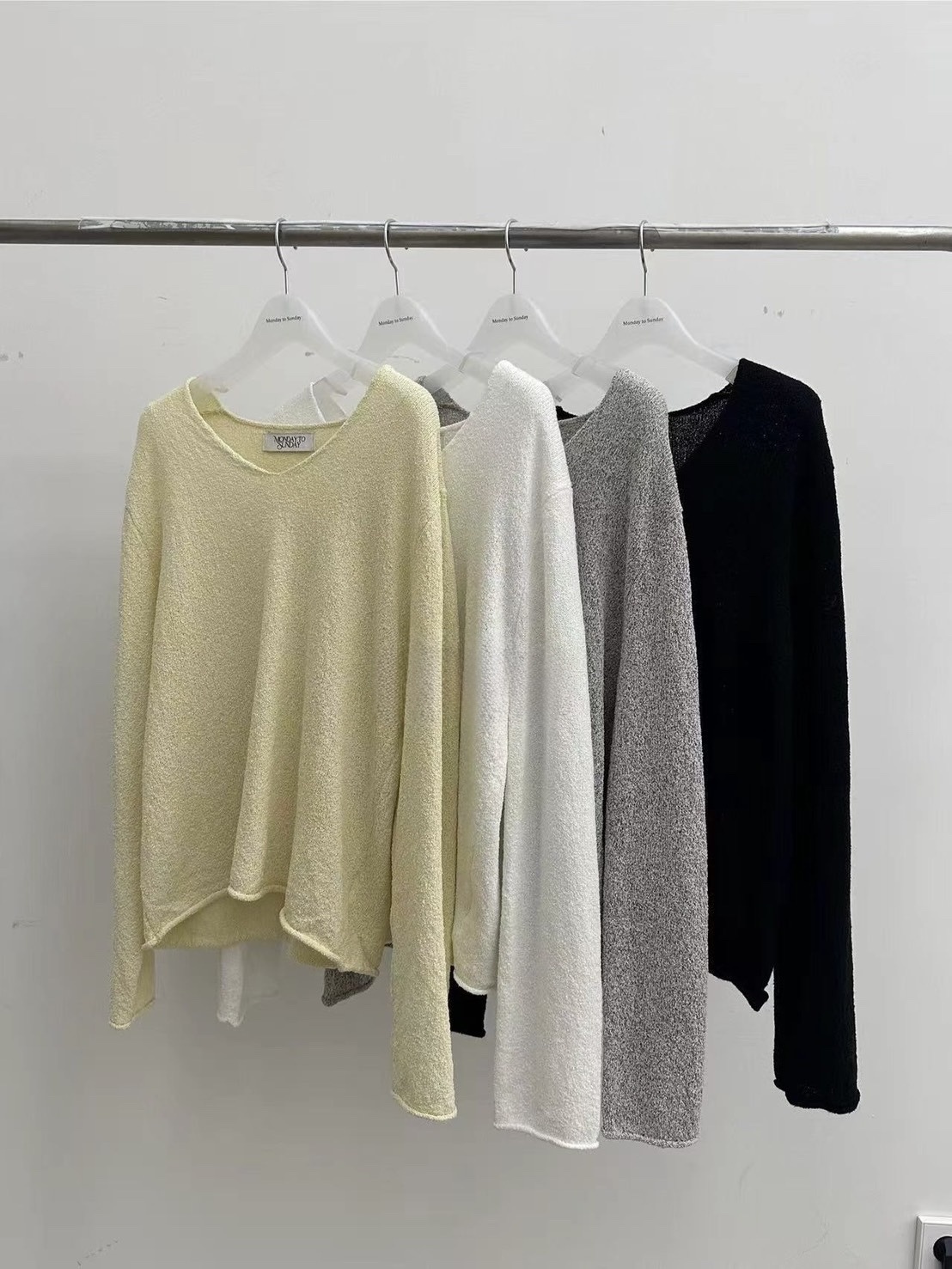 韓國連線 薄款知性v領長袖針織衫