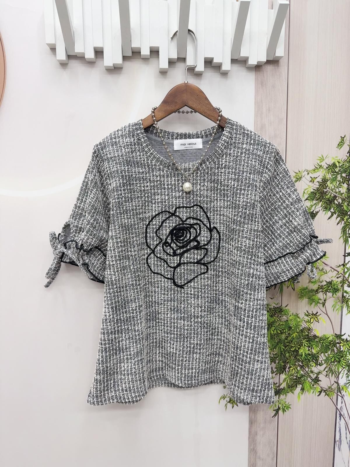 Mar 花圖案拼小香風料top~152X