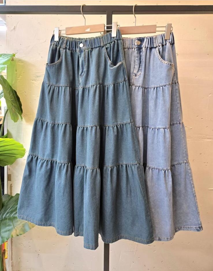 HP05   牛仔長裙 腰25 -38   HIP50   長33.5 $429 (一口價)