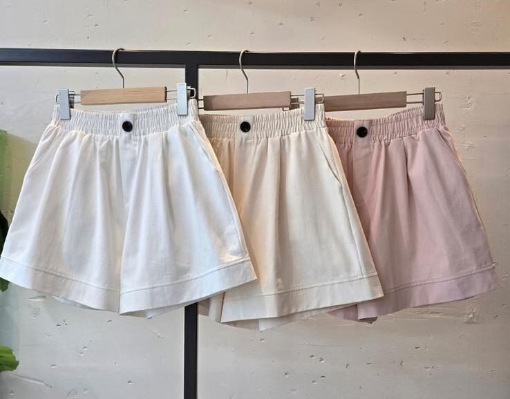 HP09 腰25-42 HIP48 長15 $379 (一口價)