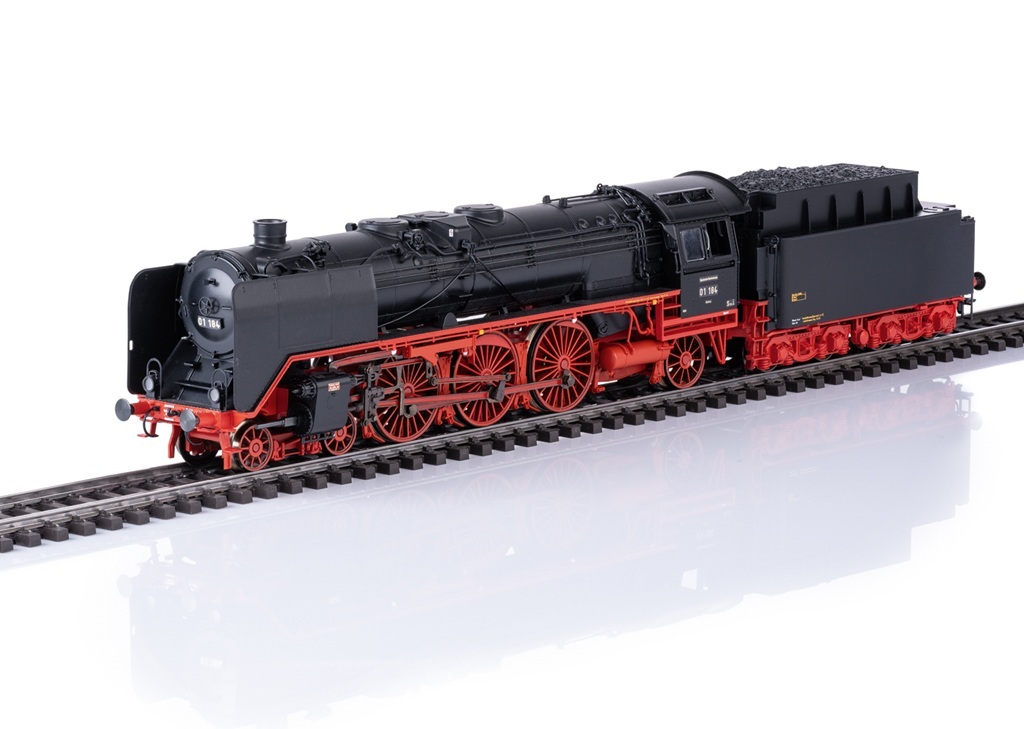 Trix 25001 HO Scale  Class 01 Steam Locomotive