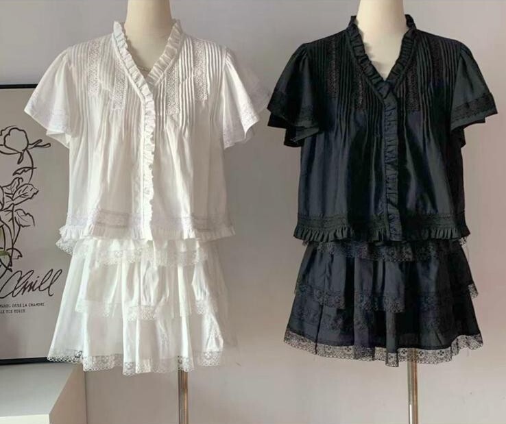 HP16 (1 SET) 上衣:胸40 長19.5 / 下身:  裙褲 腰26-40 HIP40 長15 $599 (一口價)