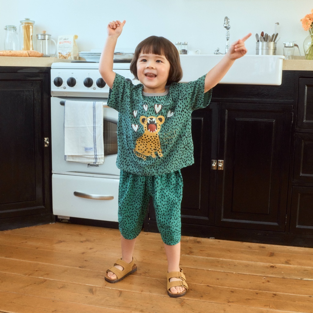 韓國🇰🇷1stblue 花豹斑點六分褲(5-15)