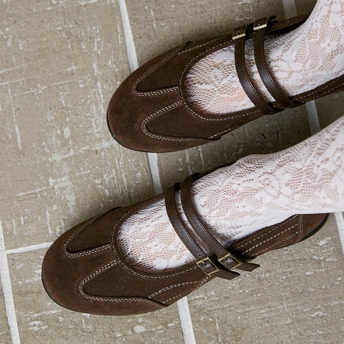 MARY QUANT × PUBLUX 麂皮 瑪莉珍 後跟小花刺繡 兩色 日本代購