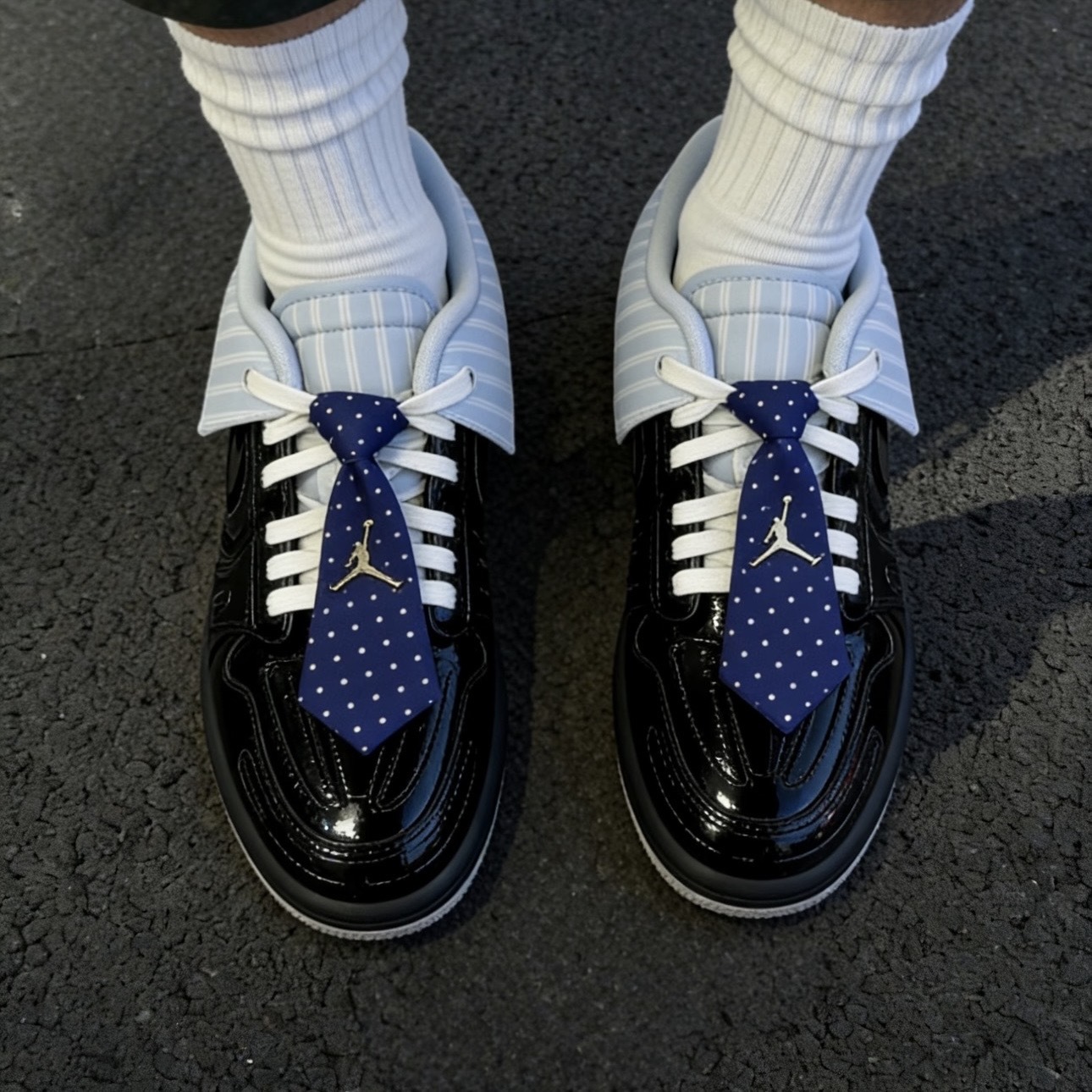 NIKE AIR JORDAN 1 MM V3 西裝 領帶 藍條紋 黑漆皮 休閒鞋 正裝 喬丹 IR7554-001